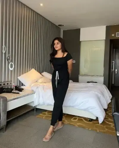 Call Girls Champawat Cash On Delivery