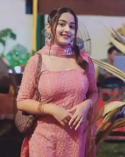 Call Girls Champawat Cash On Delivery